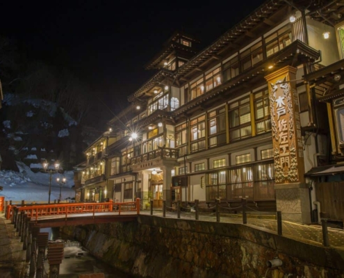 銀山温泉